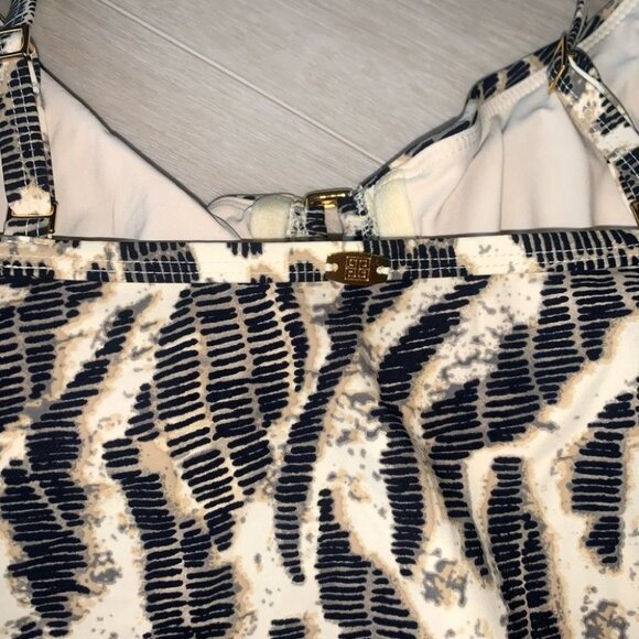 Amoressa Tankini Top Women's Size 6 US/14 US Animal Print Gold Underwire NWOT - Picture 4 of 12